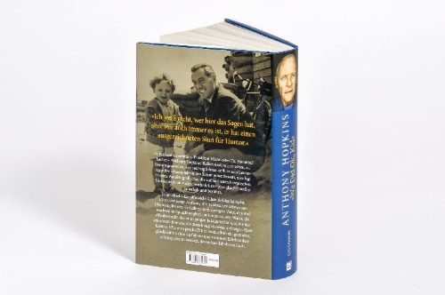 Buchcover und Innenansicht für das Buch: We Did Ok, Kid. A Memoir