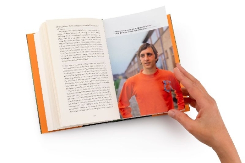 Buchcover und Innenansicht für das Buch: Johan Cruyff - Fußball Total
