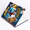 Buchcover und Innenansicht für das Buch: Marvel: Spider-Man: Das offizielle Kochbuch