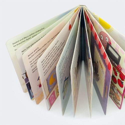 Buchcover und Innenansicht für das Buch: Tür auf für Dackel und Maus - Beim Einkaufen