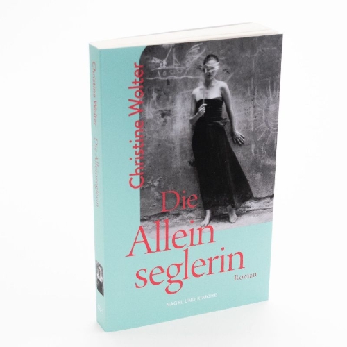 Buchcover und Innenansicht für das Buch: Die Alleinseglerin