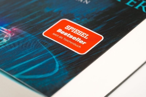 Buchcover und Innenansicht für das Buch: The Guardians