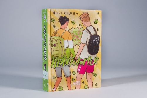 Buchcover und Innenansicht für das Buch: Heartstopper Volume 3 (deutsche Hardcover-Ausgabe)