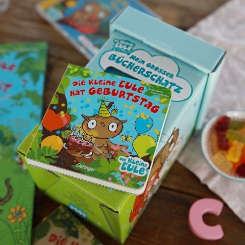 Buchcover und Innenansicht für das Buch: Die kleine Eule. Mein großer Bücherschatz