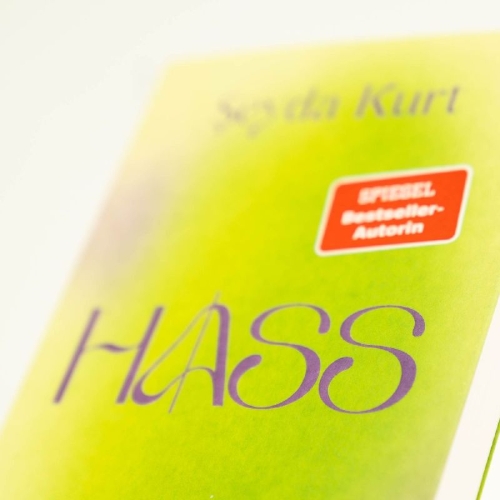 Buchcover und Innenansicht für das Buch: Hass. Von der Macht eines widerständigen Gefühls