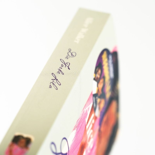 Buchcover und Innenansicht für das Buch: The Color Purple
