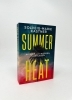 Buchcover und Innenansicht für das Buch: Summer Heat