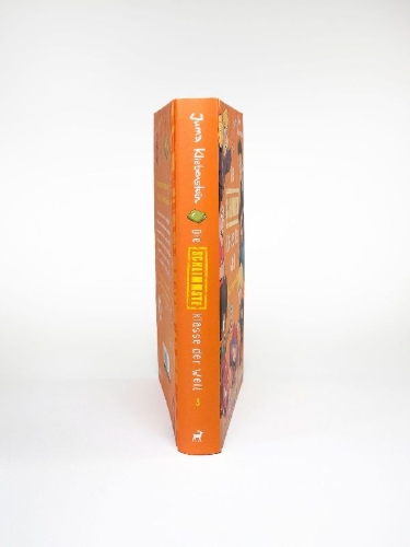 Buchcover und Innenansicht für das Buch: Die schlimmste Klasse der Welt (Band 3) - Jetzt erst recht!