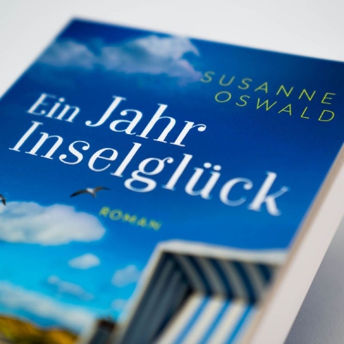 Buchcover und Innenansicht für das Buch: Ein Jahr Inselglück
