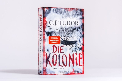 Buchcover und Innenansicht für das Buch: The Gathering