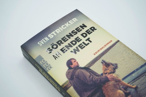 Buchcover und Innenansicht für das Buch: Sörensen am Ende der Welt