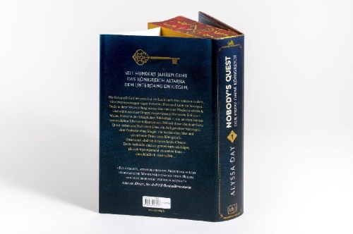 Buchcover und Innenansicht für das Buch: The Nobody Chronicles #1 von 3