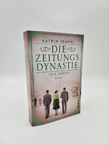 Buchcover und Innenansicht für das Buch: Die Zeitungsdynastie - Neue Freiheit