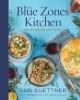 Buchcover und Innenansicht für das Buch: The Blue Zones Kitchen