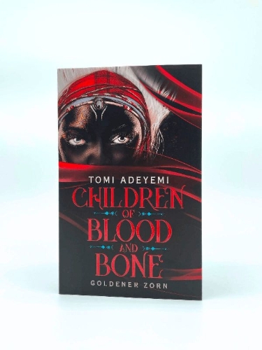 Buchcover und Innenansicht für das Buch: Children of Blood and Bone