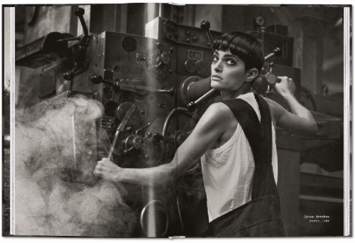 Buchcover und Innenansicht für das Buch: Peter Lindbergh. Untold Stories