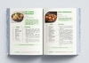 Buchcover und Innenansicht für das Buch: High Protein Kochbuch zum Abnehmen - Blitzrezepte ohne Proteinpulver: Über 100 schnelle & eiweißreiche Rezepte mit Nährwertangaben | Proteinreiche Ernährung für Fettabbau, Muskelaufbau & Fitness + 30-Tage-Ernährungsplan