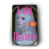Buchcover und Innenansicht für das Buch: Lady Macbeth