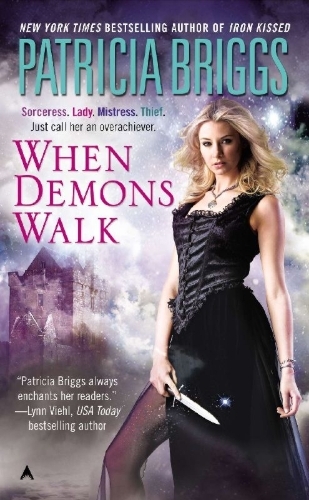 Buchcover und Innenansicht für das Buch: When Demons Walk