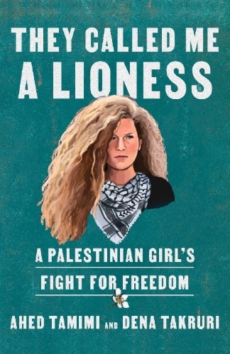Buchcover und Innenansicht für das Buch: They Called Me a Lioness