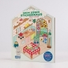 Buchcover und Innenansicht für das Buch: Mein süßes Stickerhaus: Cozy Home