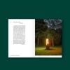 Buchcover und Innenansicht für das Buch: Wochenender: Kunst entdecken im öffentlichen Raum