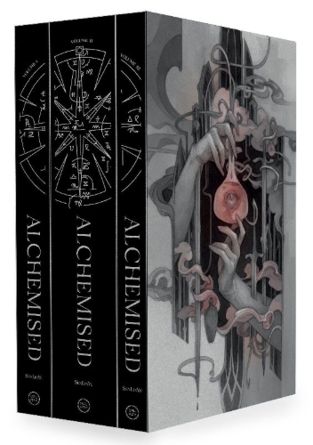 Buchcover und Innenansicht für das Buch: Alchemised (Deluxe Three-Volume Slipcase Edition)