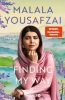 Buchcover und Innenansicht für das Buch: Finding My Way. A Memoir